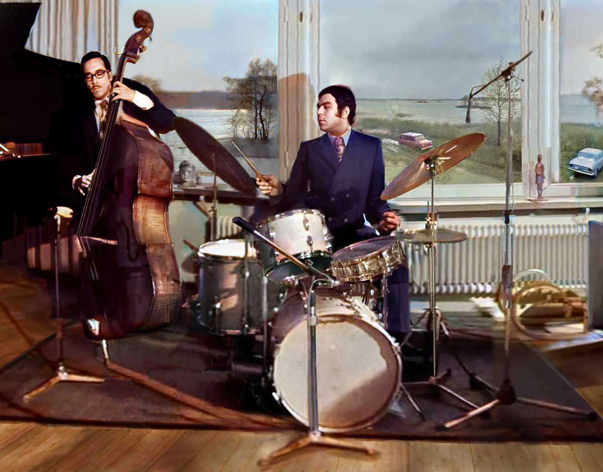Marty Morell and Eddie Gómez performing with the Bill Evans Trio